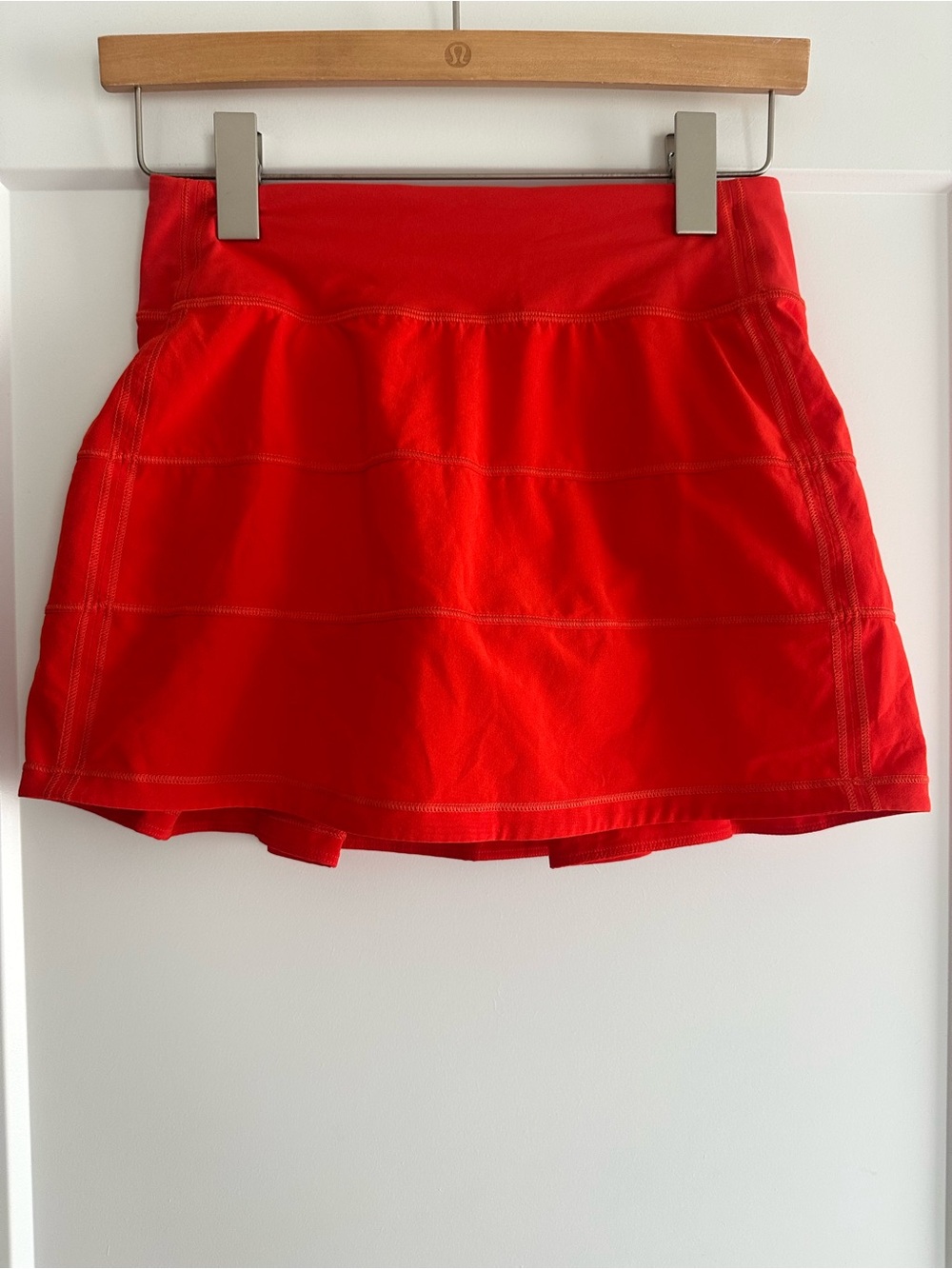 Lululemon Pace Rival Mid-Rise Skirt *Long Hot Heat